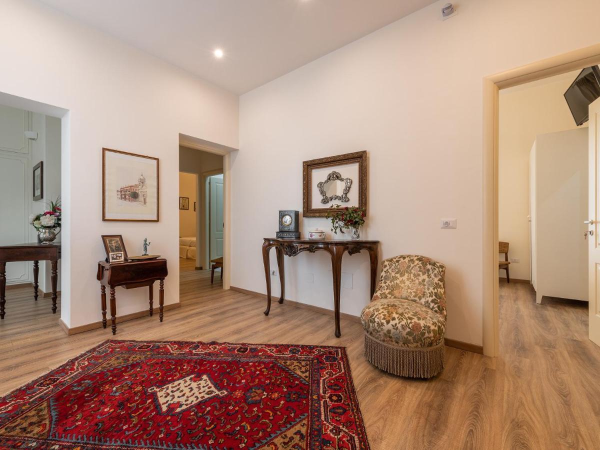 B&B Palazzo Merello 칼리아리 외부 사진