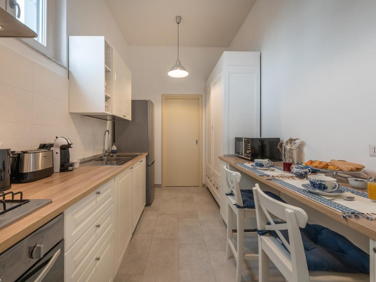 B&B Palazzo Merello 칼리아리 외부 사진