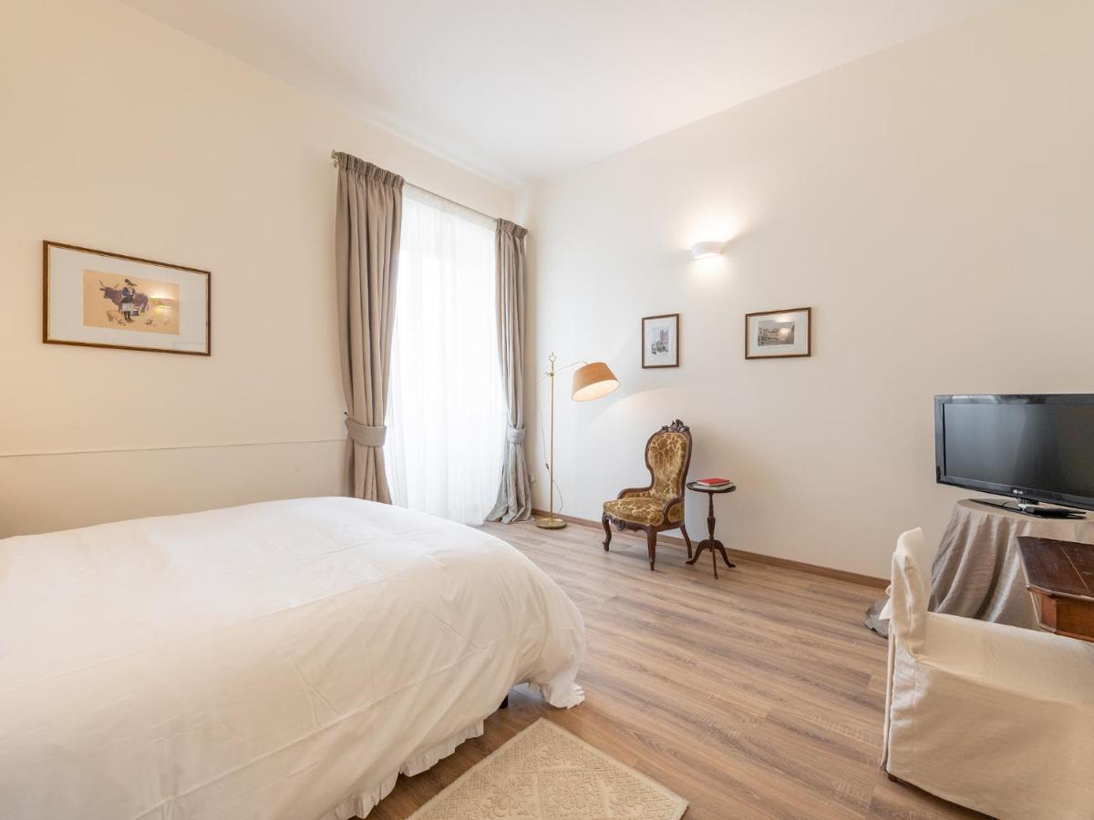 B&B Palazzo Merello 칼리아리 외부 사진
