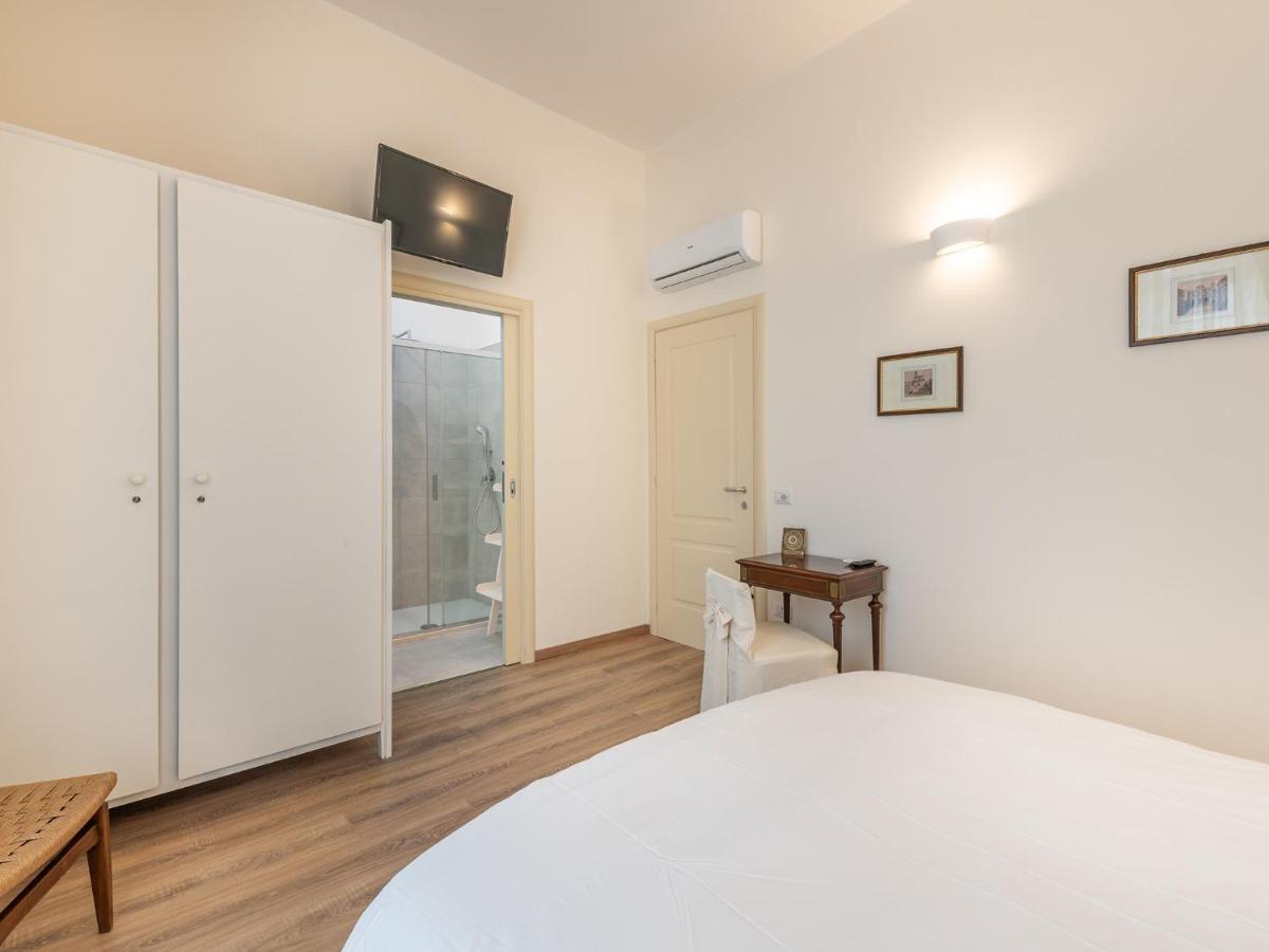 B&B Palazzo Merello 칼리아리 외부 사진