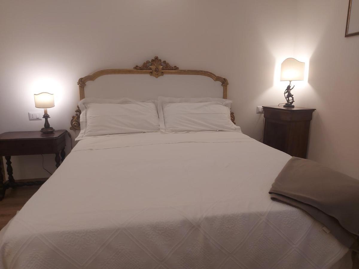B&B Palazzo Merello 칼리아리 외부 사진
